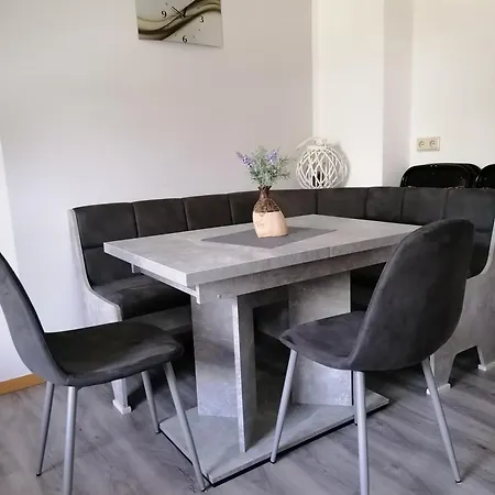 Appartement Haus Maria à Olmscheid Extérieur photo